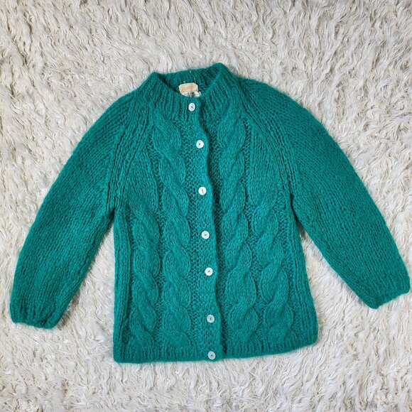 Mantessa Sweaters - Vintage Mantessa Hand Knit Wool Sweater Cardigan Size 34 - Made in Italy